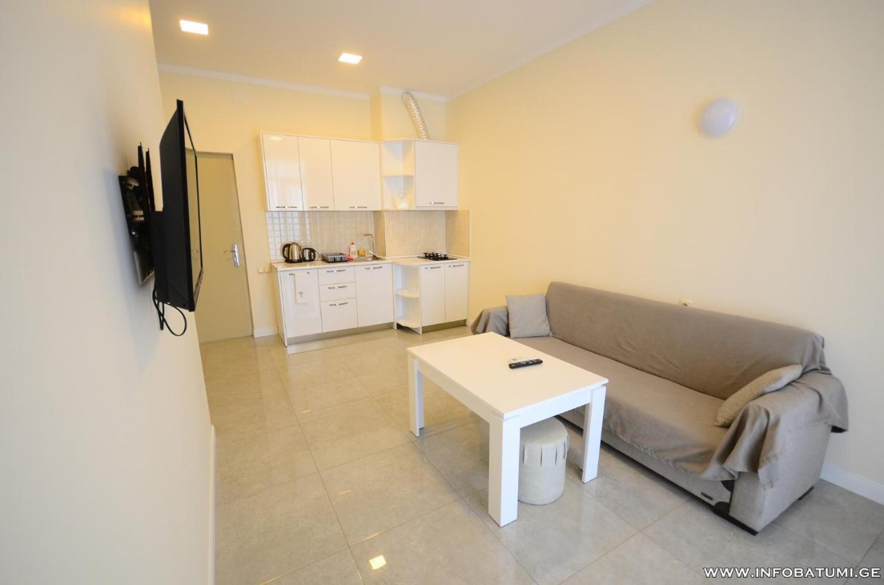 West Apartments Batumi Exterior photo