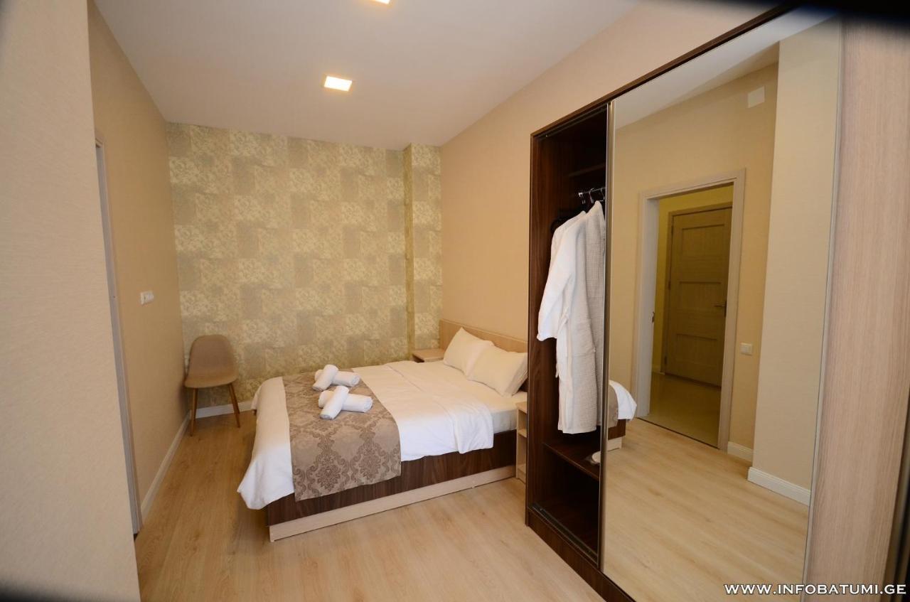 West Apartments Batumi Exterior photo