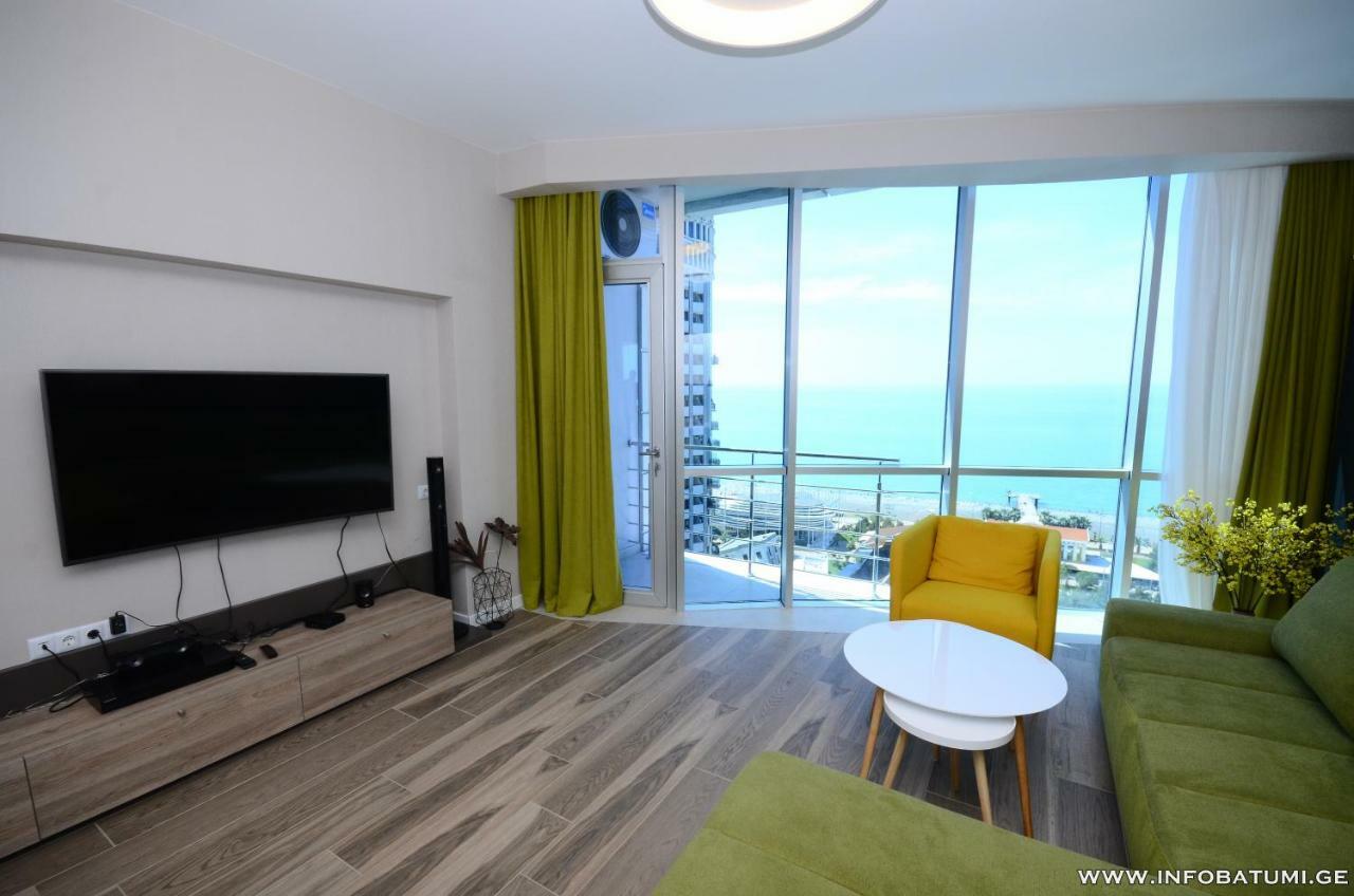 West Apartments Batumi Exterior photo