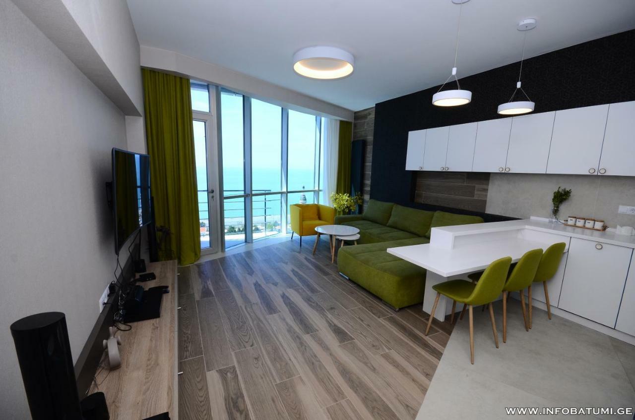 West Apartments Batumi Exterior photo