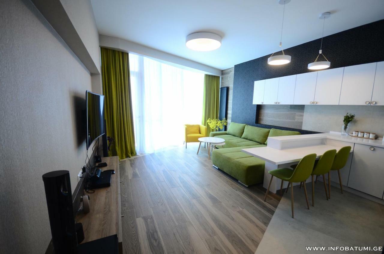 West Apartments Batumi Exterior photo
